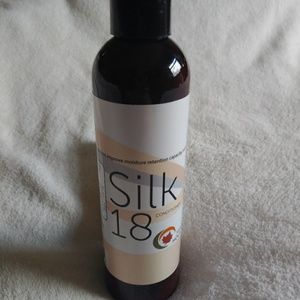 NWOT Silk 18 Conditioner by Maple Holistics